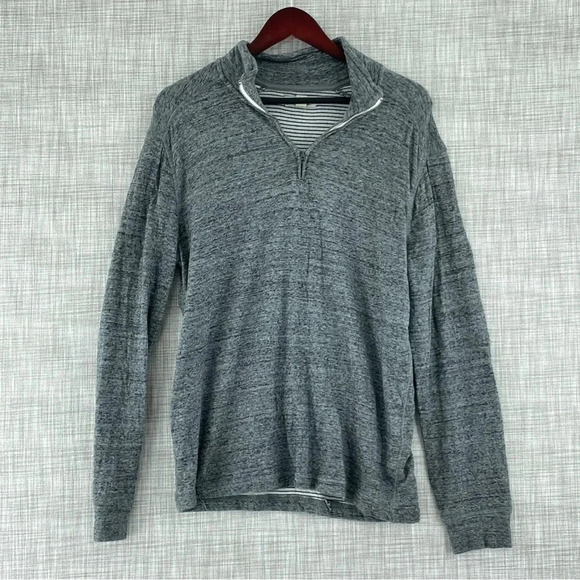 J. Crew Other - J. Crew Knit goods Mens Size M long sleeve pullover shirt 1380